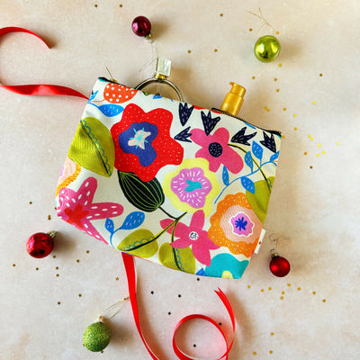 Midsummer-toiletry-bag-Christmas-Jennie-Fynn