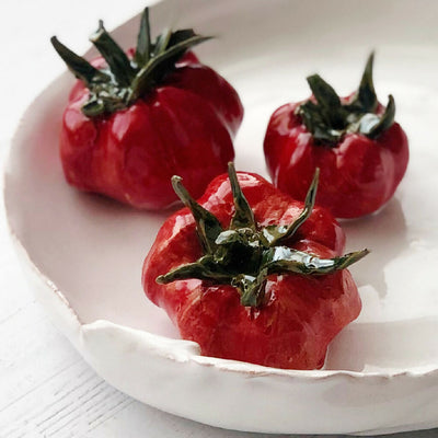 Handmade Ceramic Tomatoes on a Dish: Three Tomatoes on a Round Dish