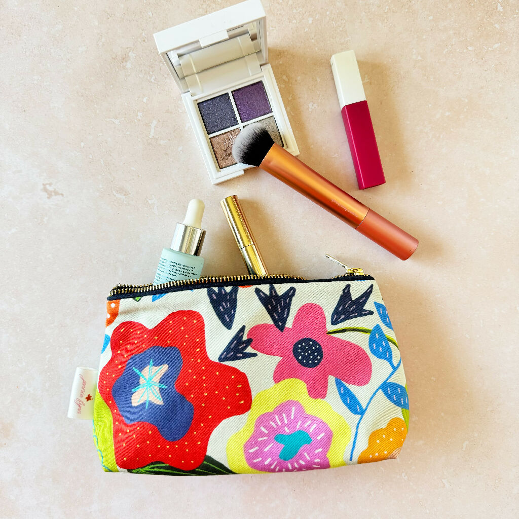 Midsummer-small-makeup-bag-with-makeup-Jennie-Fynn