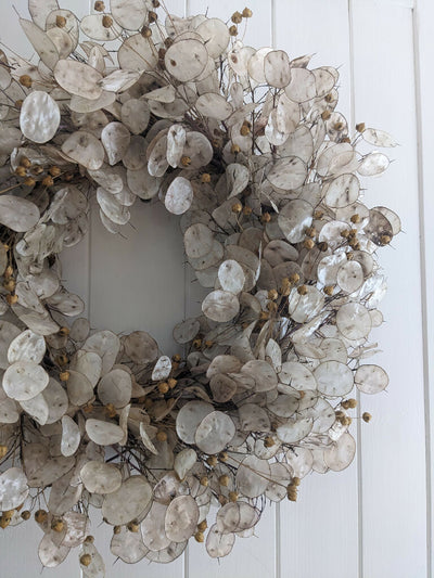 Lunaria Wreath with a Hint of Flax