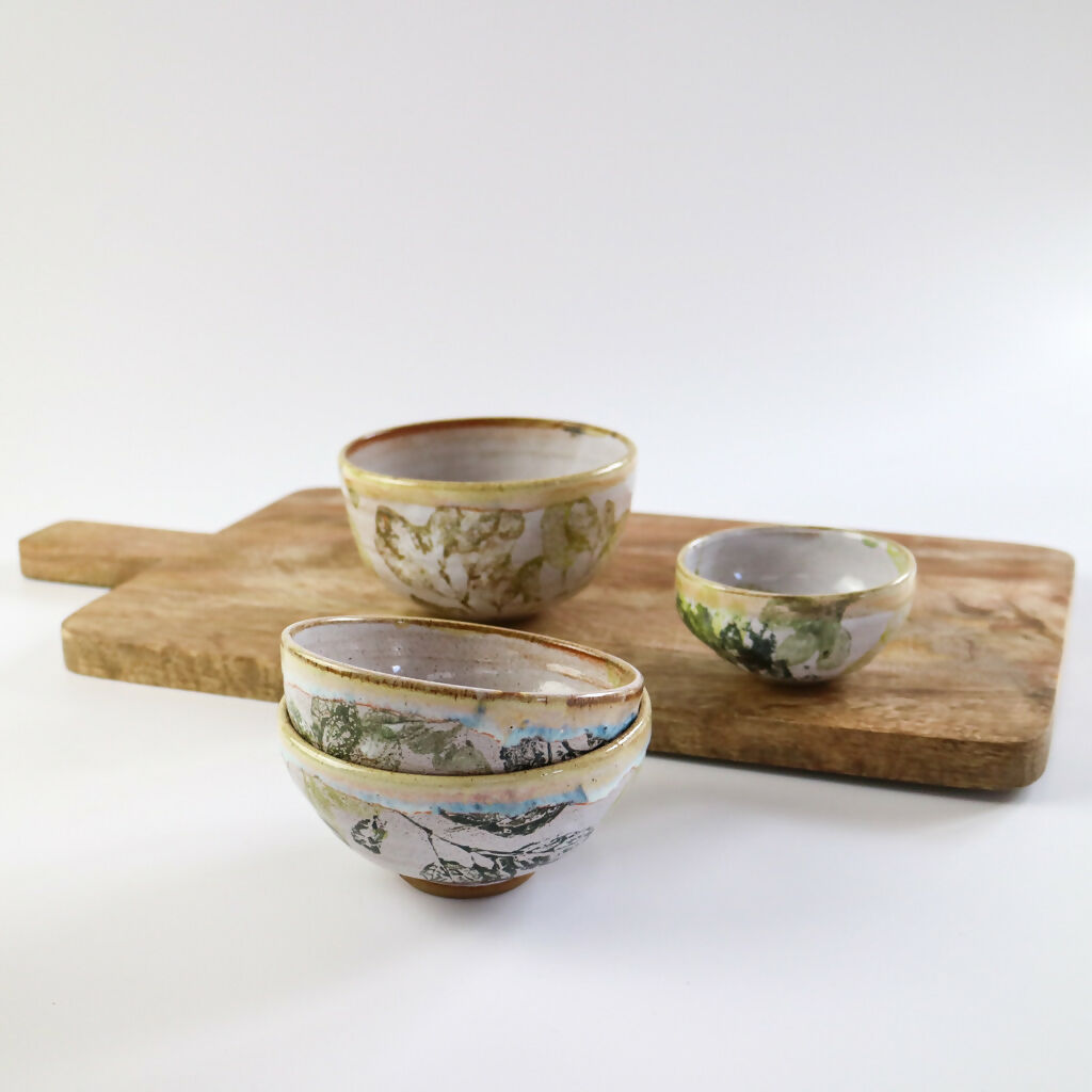 Stoneware Bowls in Leaf Design