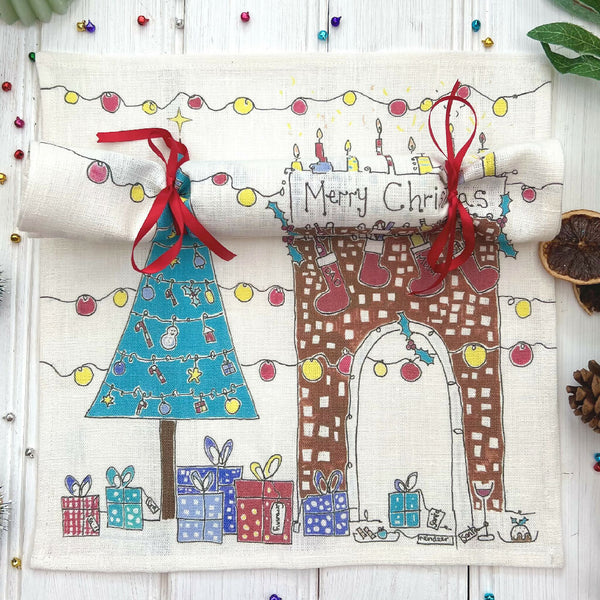 'Christmas Eve Fireplace' Linen Napkin Crackers