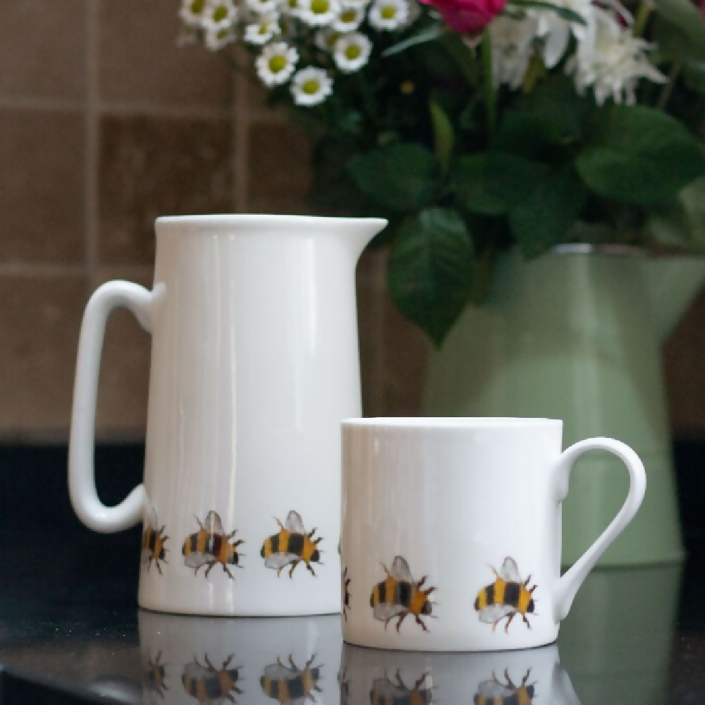 Bee Fine China Half Pint Jug