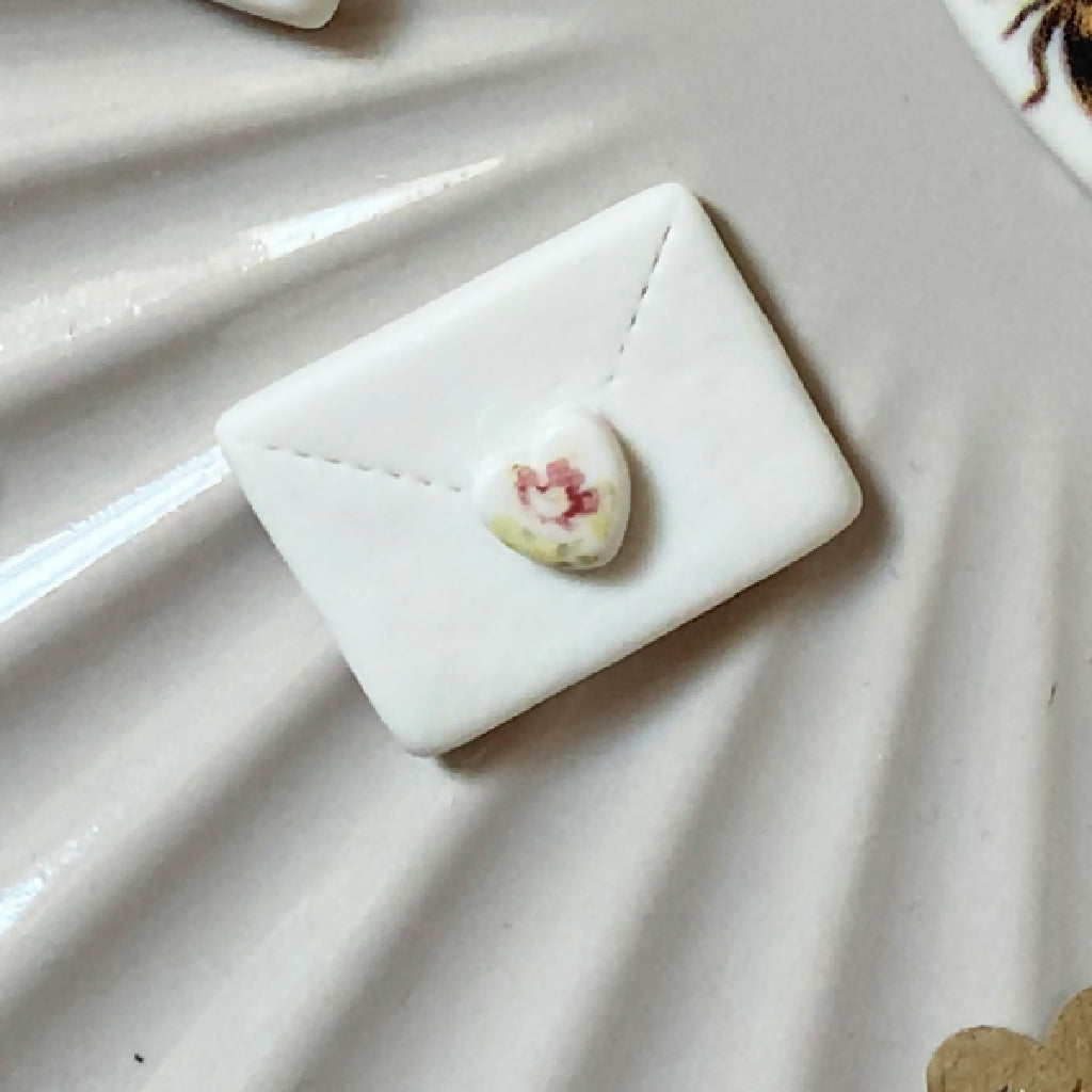 Porcelain Matchbox Token Sending Love