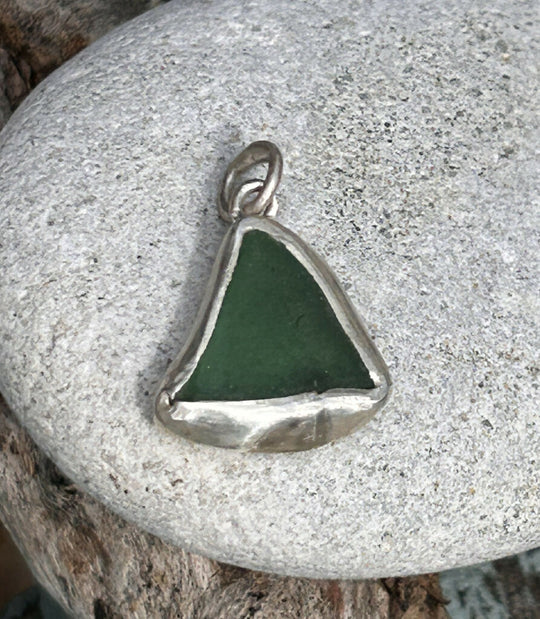 Green Seaglass silver handmade Necklace