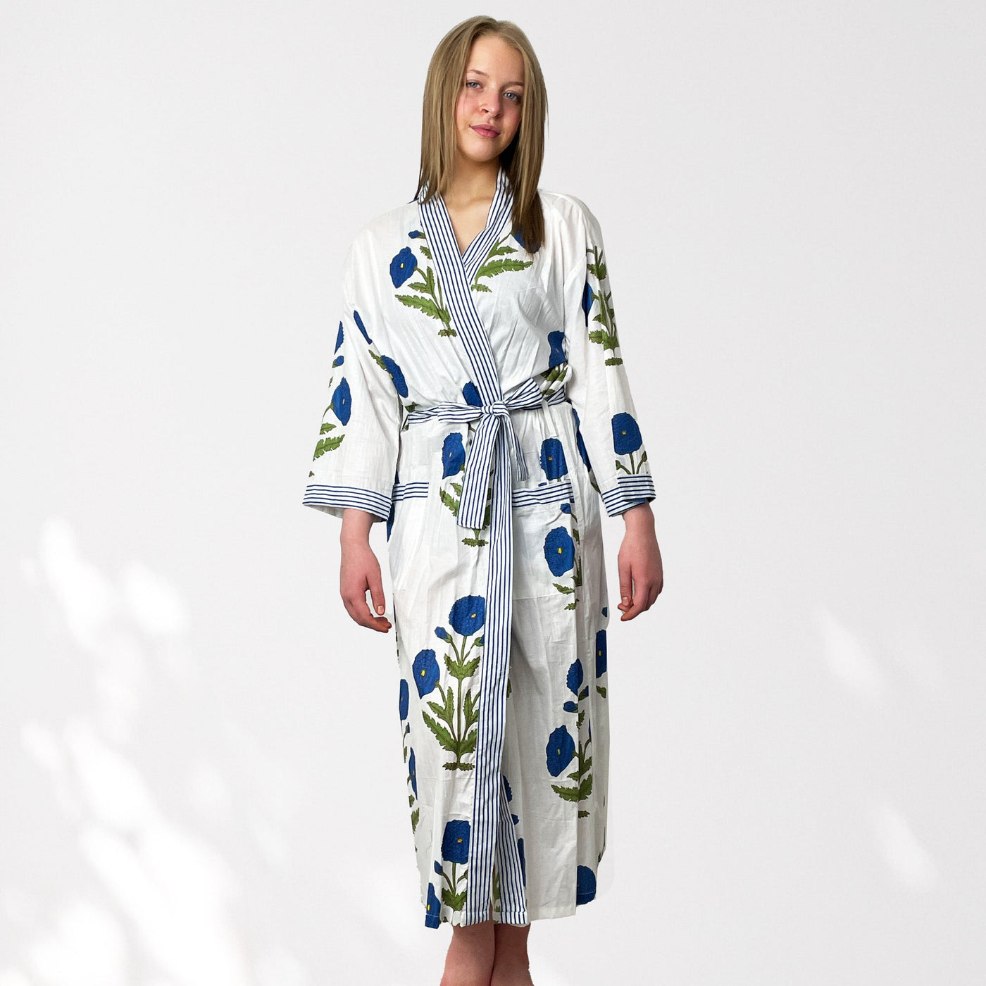 Lightweight cotton dressing gown in a blue and white – Country Living Marketplace