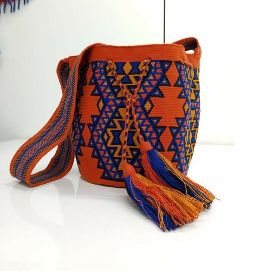 Shakira Handwoven Colombian Wayuu Bag