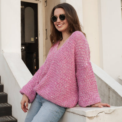 Zohar Twist Oversized V Neck Jumper in Pink