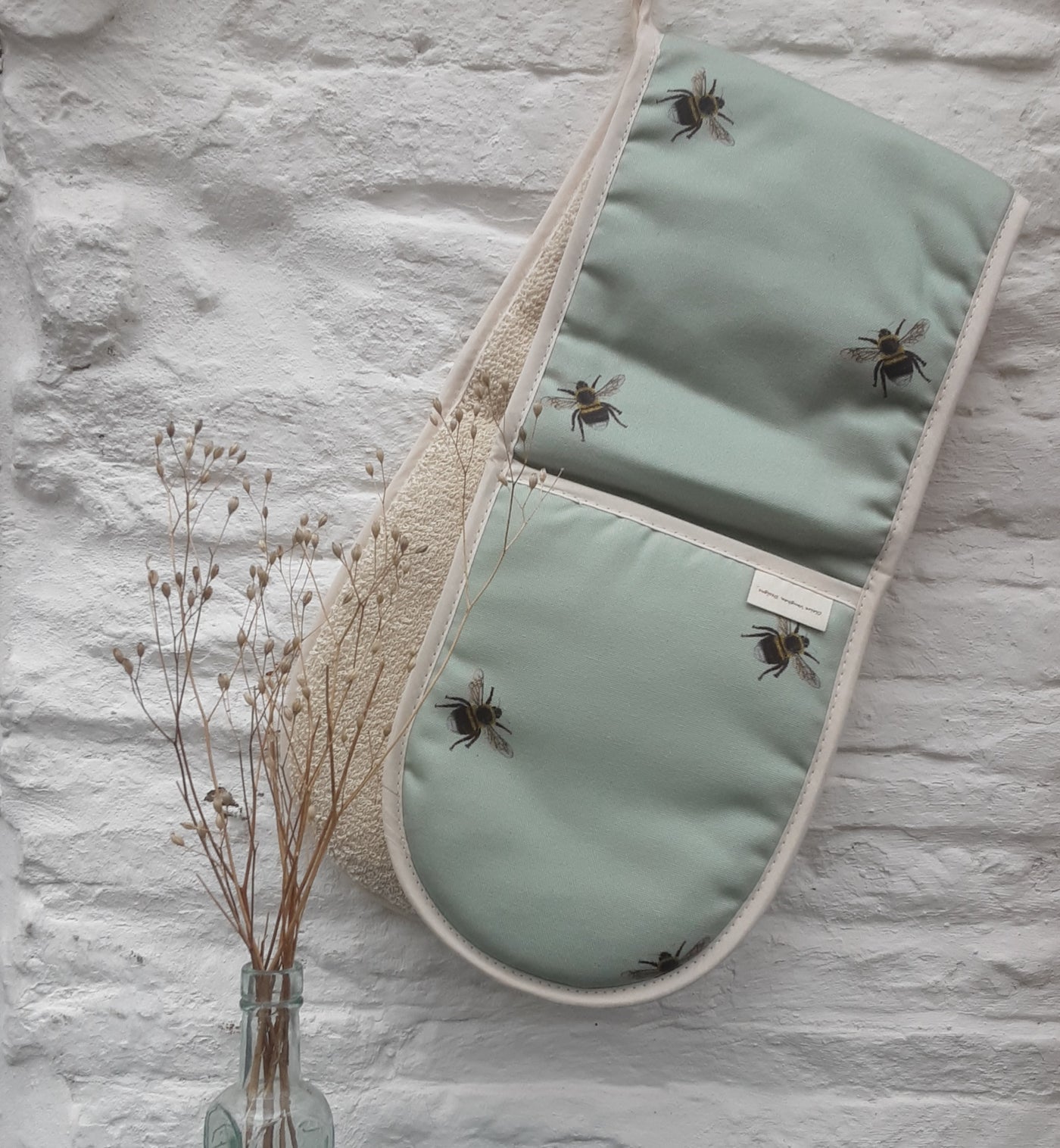 Cotton Oven Gloves in Bees