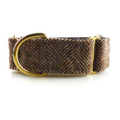 Herringbone Tweed Martingale Collar in Pumpernickel