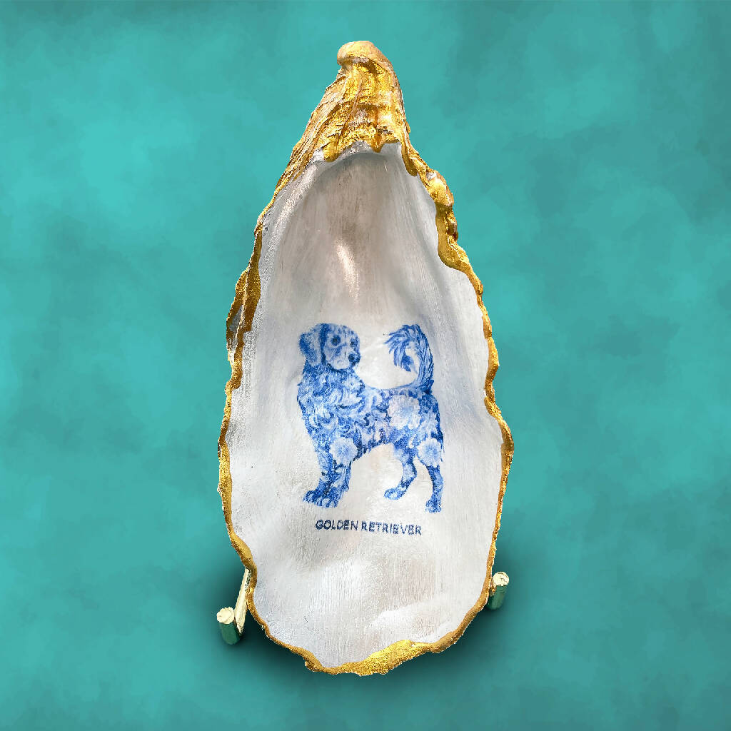 Golden Retriever Oyster Ornament