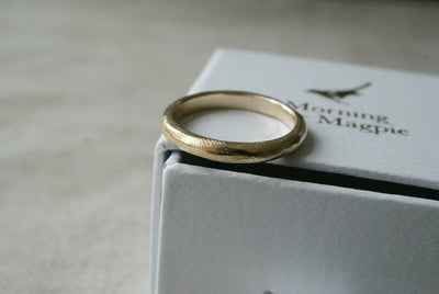 Organic Band Ring in 9ct Gold