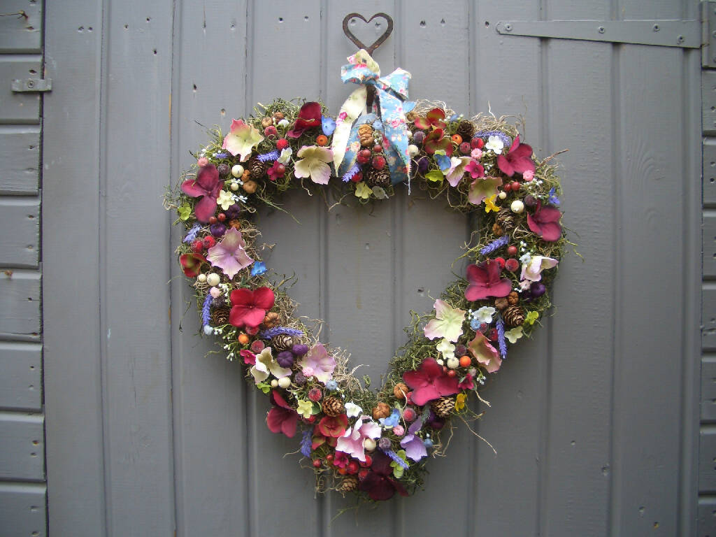 Spring/Summer Easter & Wedding Gift Heart Wreath