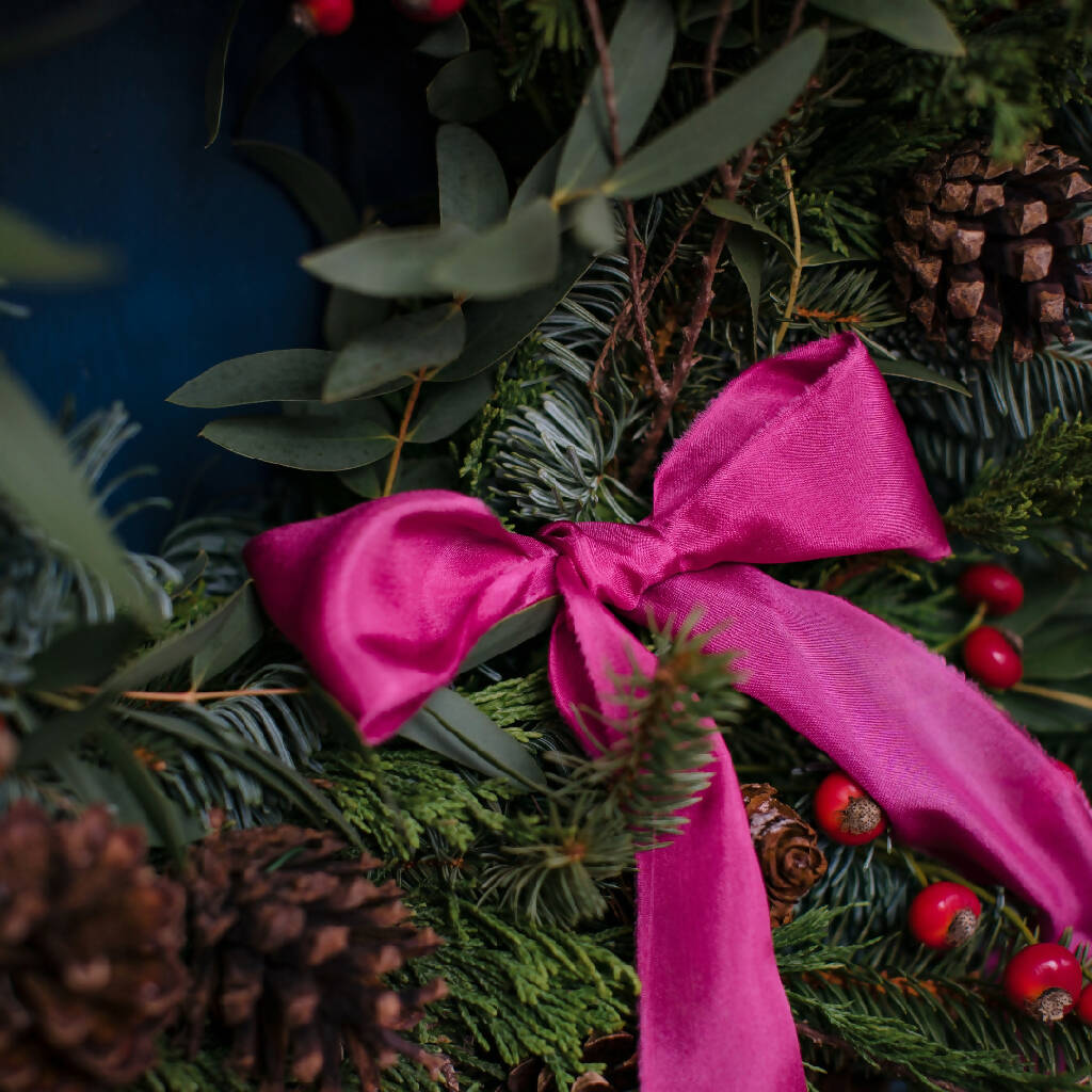studioEVIG Christmas Wreath Pink ribbon
