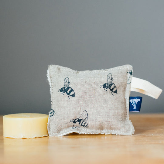 Bee Reusable Eco Sponge