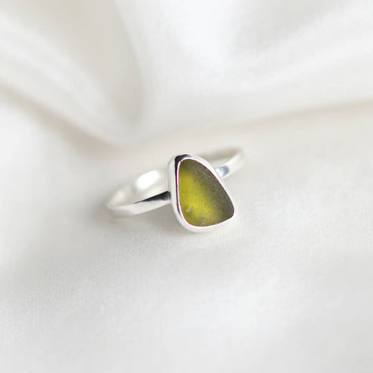 Melyn Sea Glass Ring in Olive Yellow