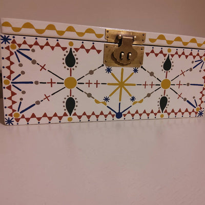 Handpainted jewellery/trinket box