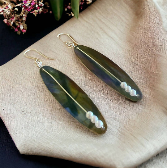 Endurio Inspired Pod Style Earrings