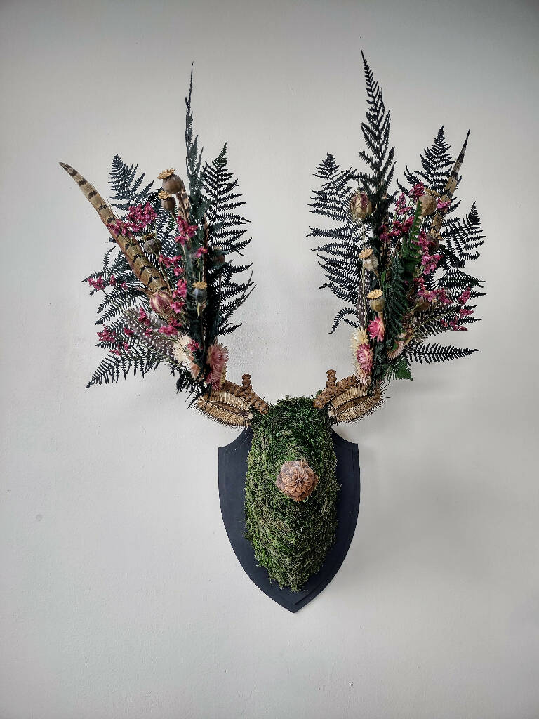 British Woodlands Botanical Stag Wall Mount