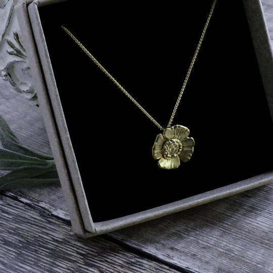 9ct Yellow Gold Poppy Pendant Necklace