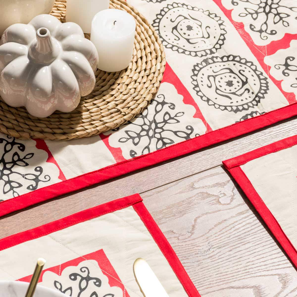 Red Table Runner & Placemats Set