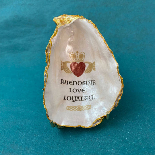 Claddagh Ring Oyster Ornament