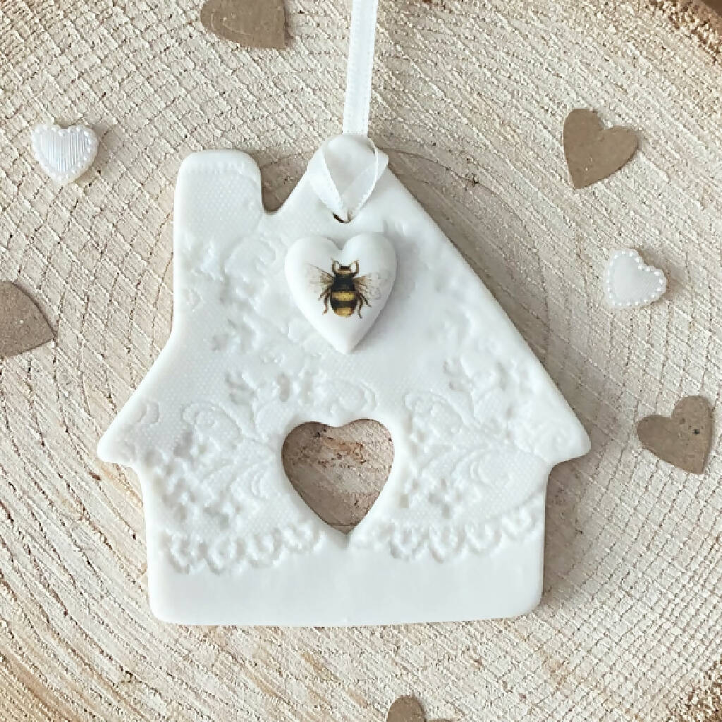 Porcelain Lace And Bee House Decoration