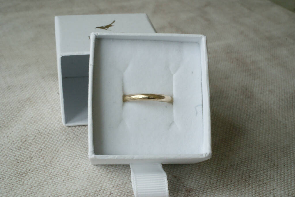 Organic Band Ring in 9ct Gold