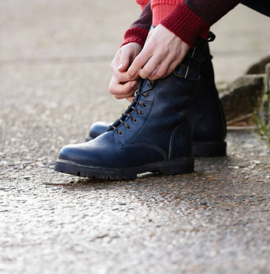 Osprey - Ladies Country Boot in Navy Grain Leather