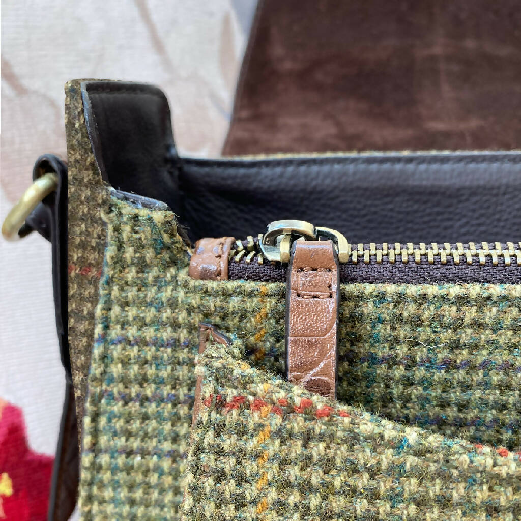 Belton Tweed Saddle Bag