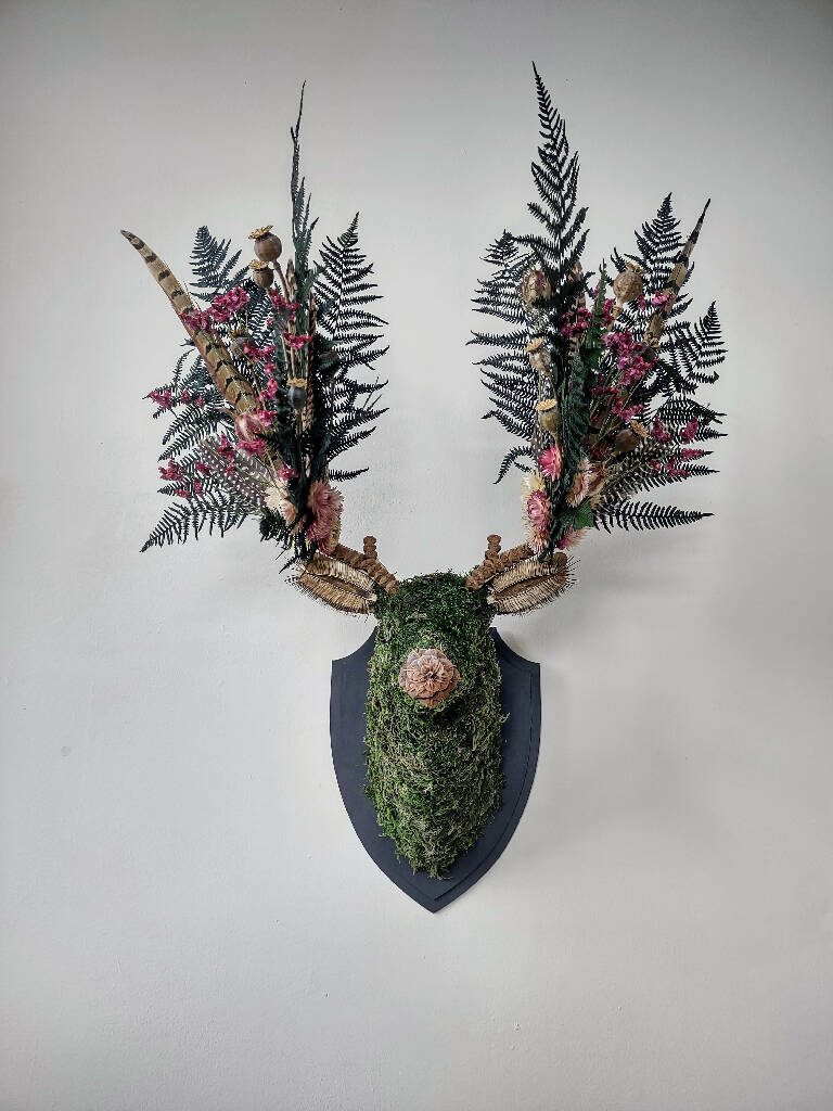 British Woodlands Botanical Stag Wall Mount