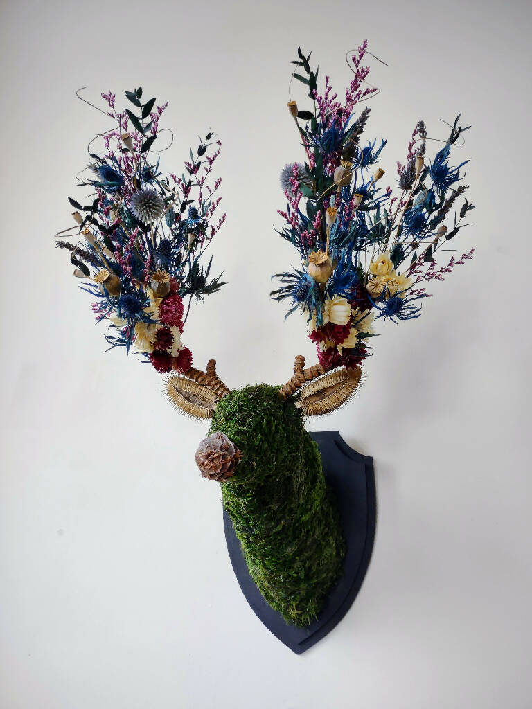 Scottish Highlands Botanical Stag Wall Mount