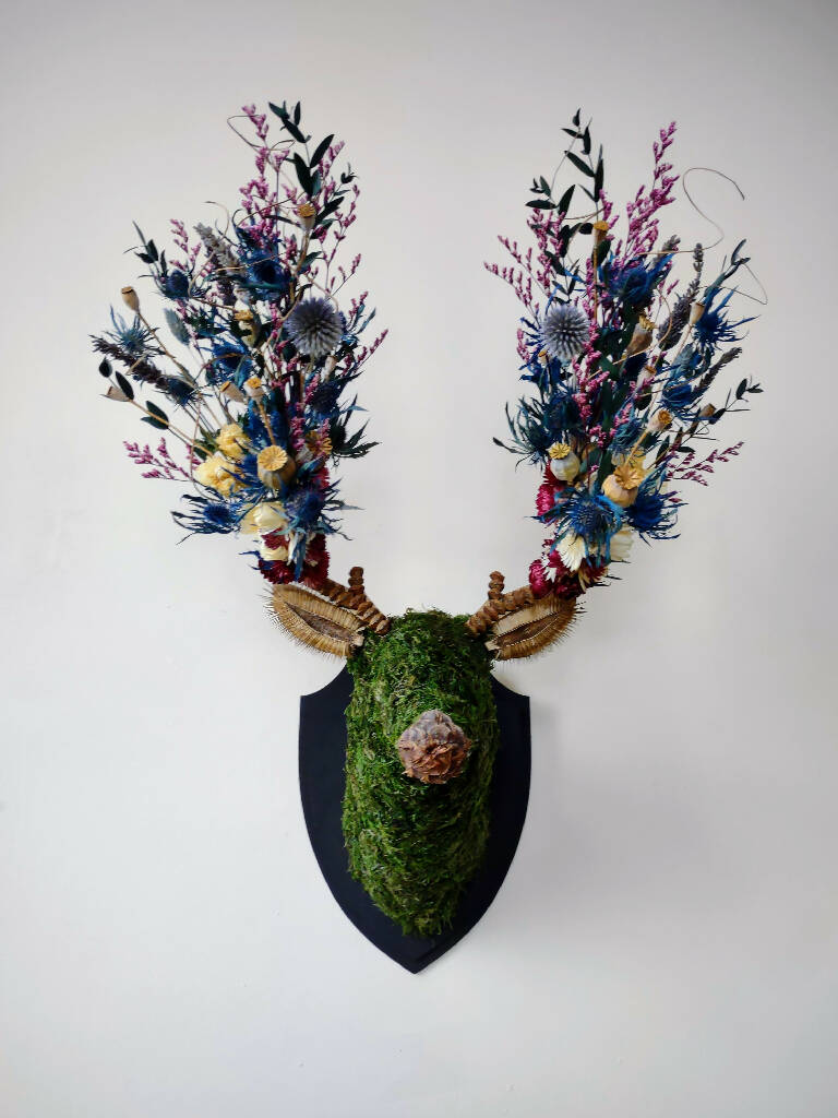 Scottish Highlands Botanical Stag Wall Mount