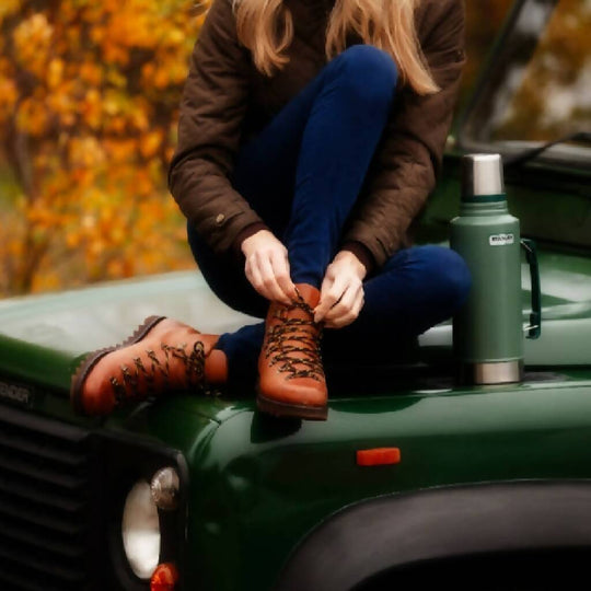 Hen Harrier - Ladies Leather Hiking boot.