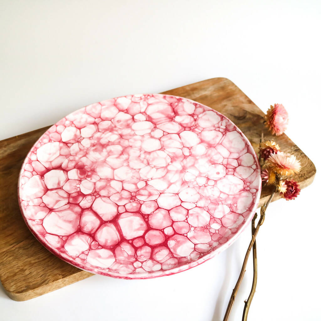 Stoneware Plate in Raspberry Bubble Design