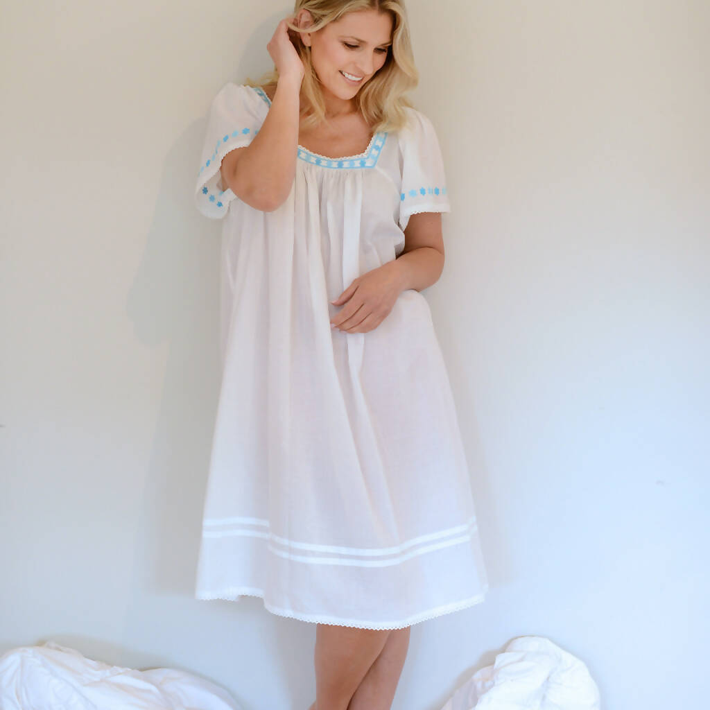 White Cotton Nightdress with Embroidered Turquoise Flowers