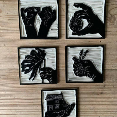 Bouclé 'Hands Full' Hand-Printed Linocut Greetings Card Set of 5 Cards