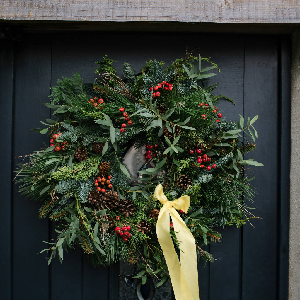 studioEVIG - Christmas Wreath - Yellow ribbon