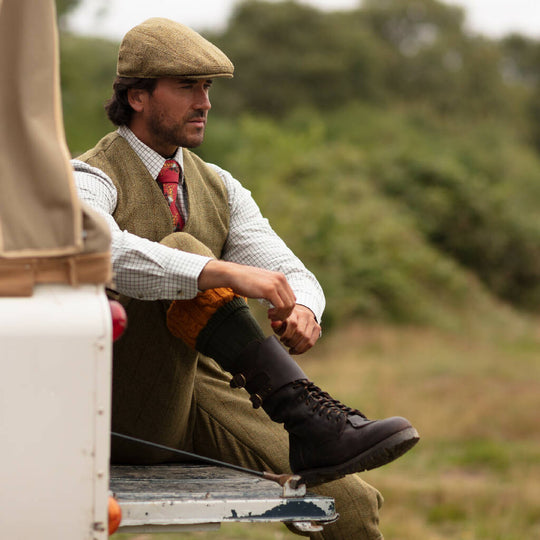 Osprey - Men's Country Boot in Greased Brown Leather