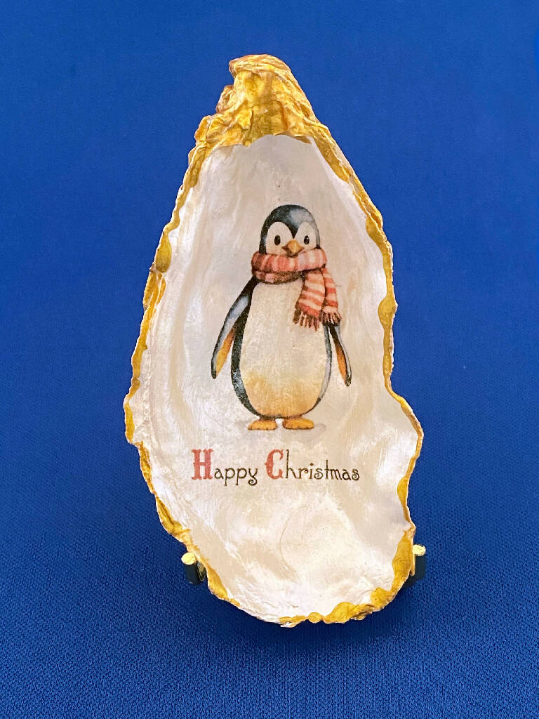 Vintage Penguin - Oyster ornament