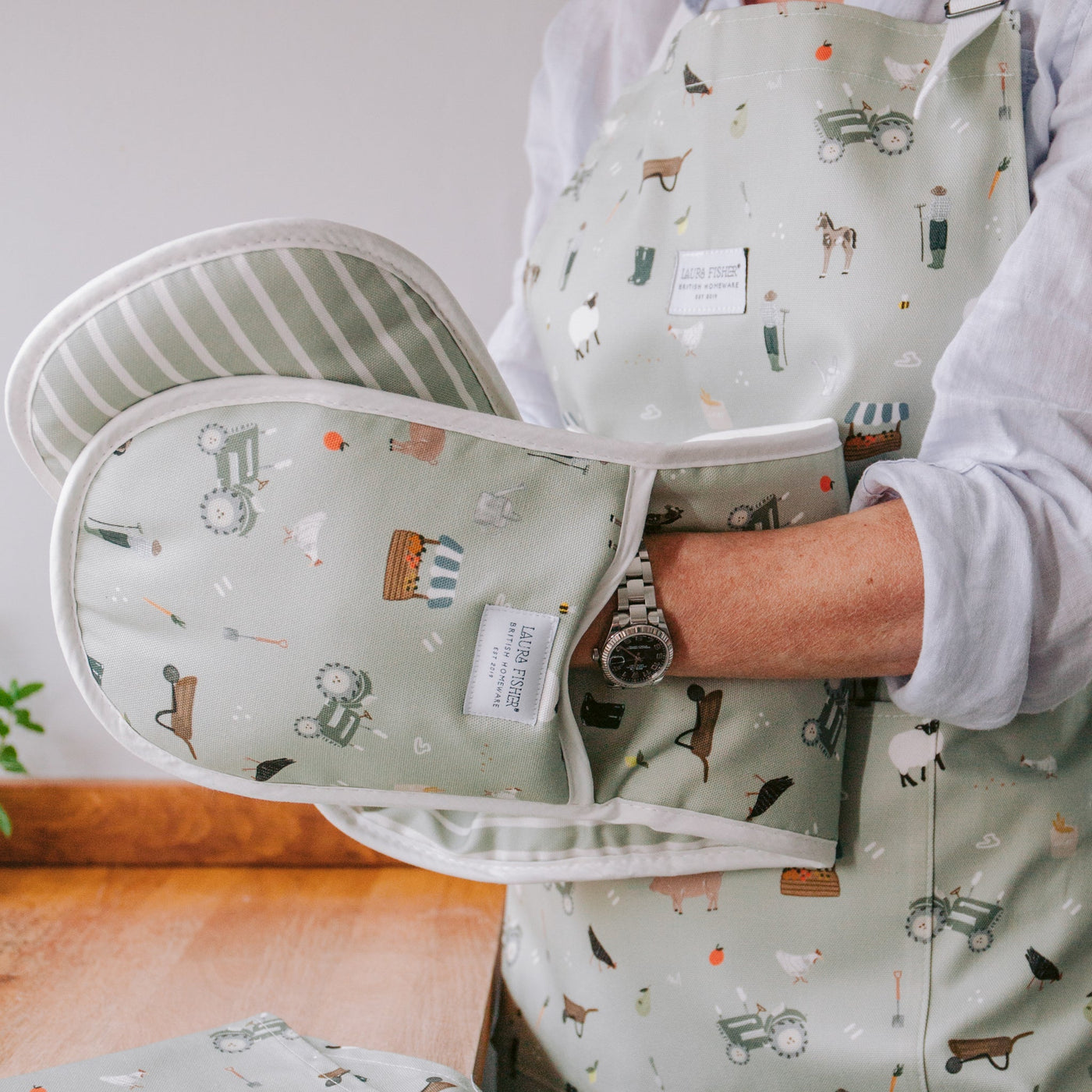 Country Farm Oven Glove