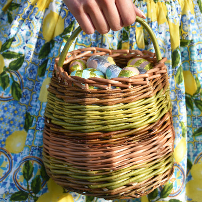 Berry Picking Basket in Mixed Willows